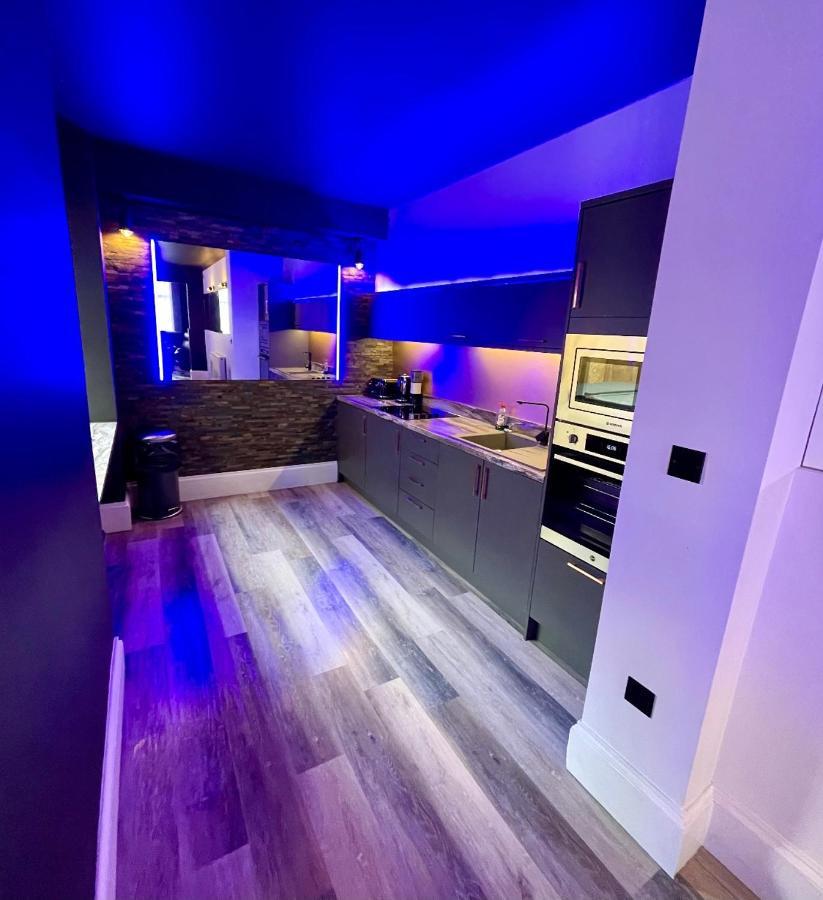 Breeze Suites - Luxury Group Accom - Sleeps 19 Blackpool Exterior foto